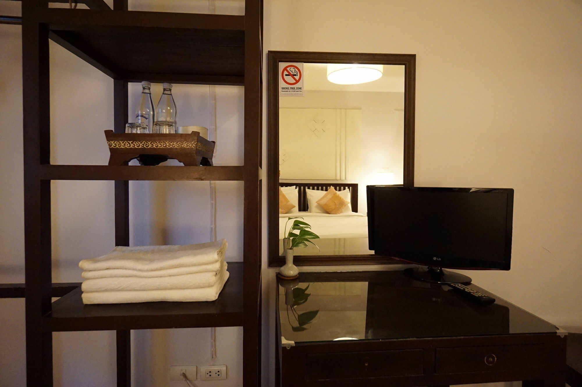 Yindee Stylish Guesthouse Chiang Mai Exterior photo